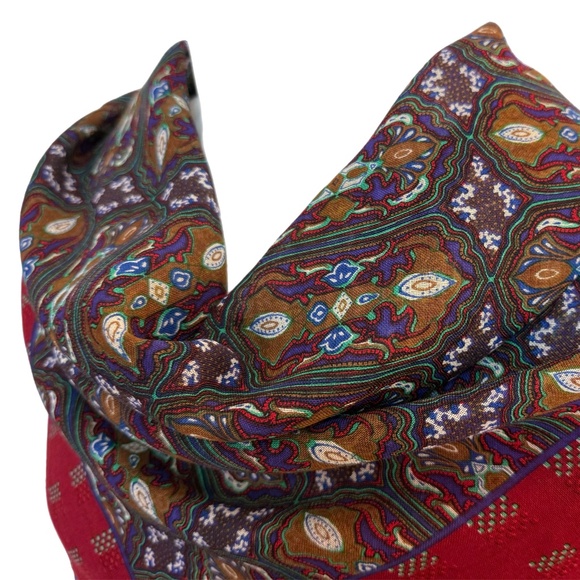 Anne Klein for Vera Companies Wool Scarf 🇯🇵– Ornate Geometric Design - Picture 5 of 10